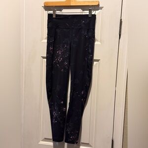 Sweaty Betty Cherry Blossom The  Zero Gravity ⅞  Leggings XS
